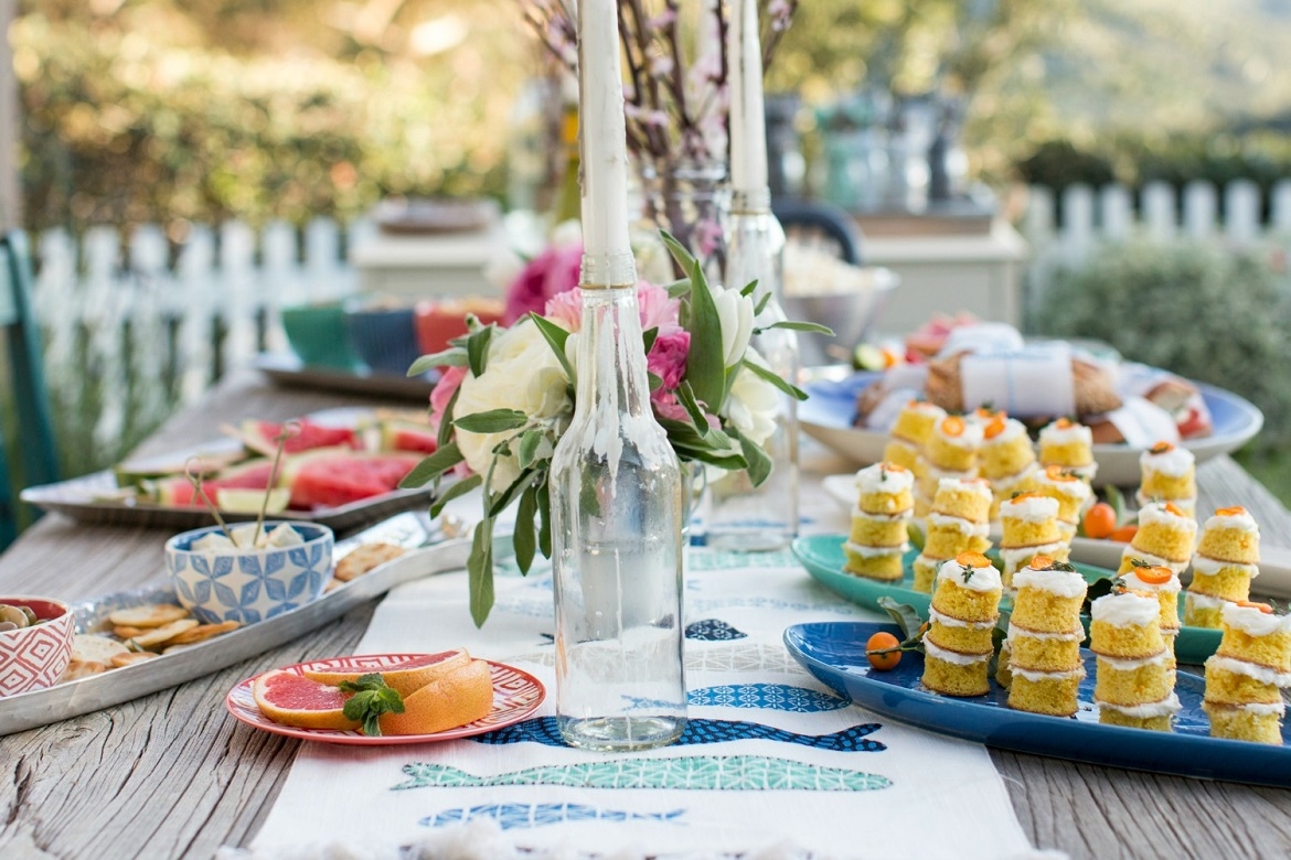 S'mores, bonfire, waterballoon fight - ideas for the perfect outdoor party